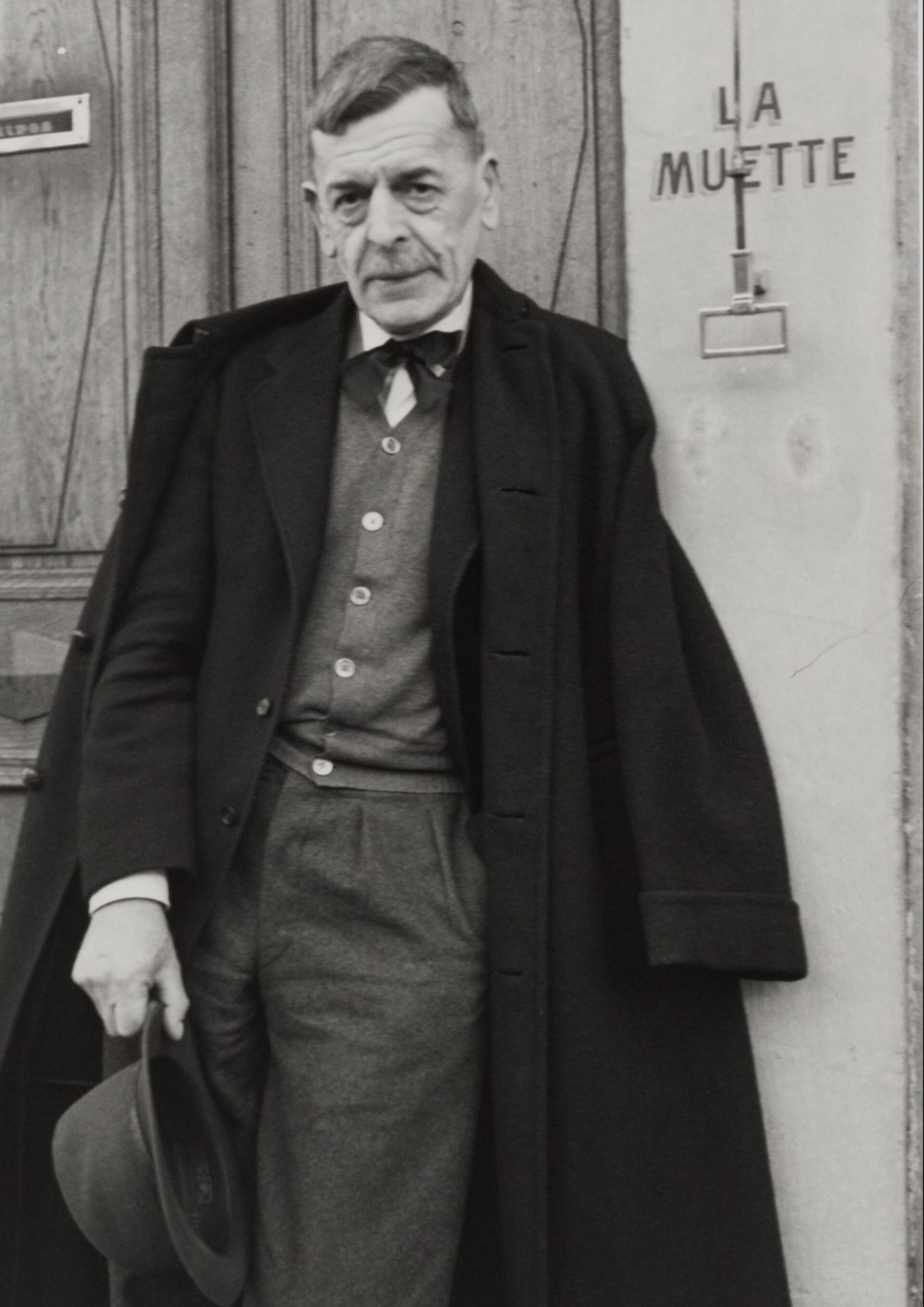 Kurt Businger, C. F. Ramuz devant La Muette, 1941 (détail). Collection C. F. Ramuz, BCUL. DR, reproduction : BCUL